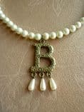 ANNE BOYLYN Letter  'B' necklace faux pearls - PC1502